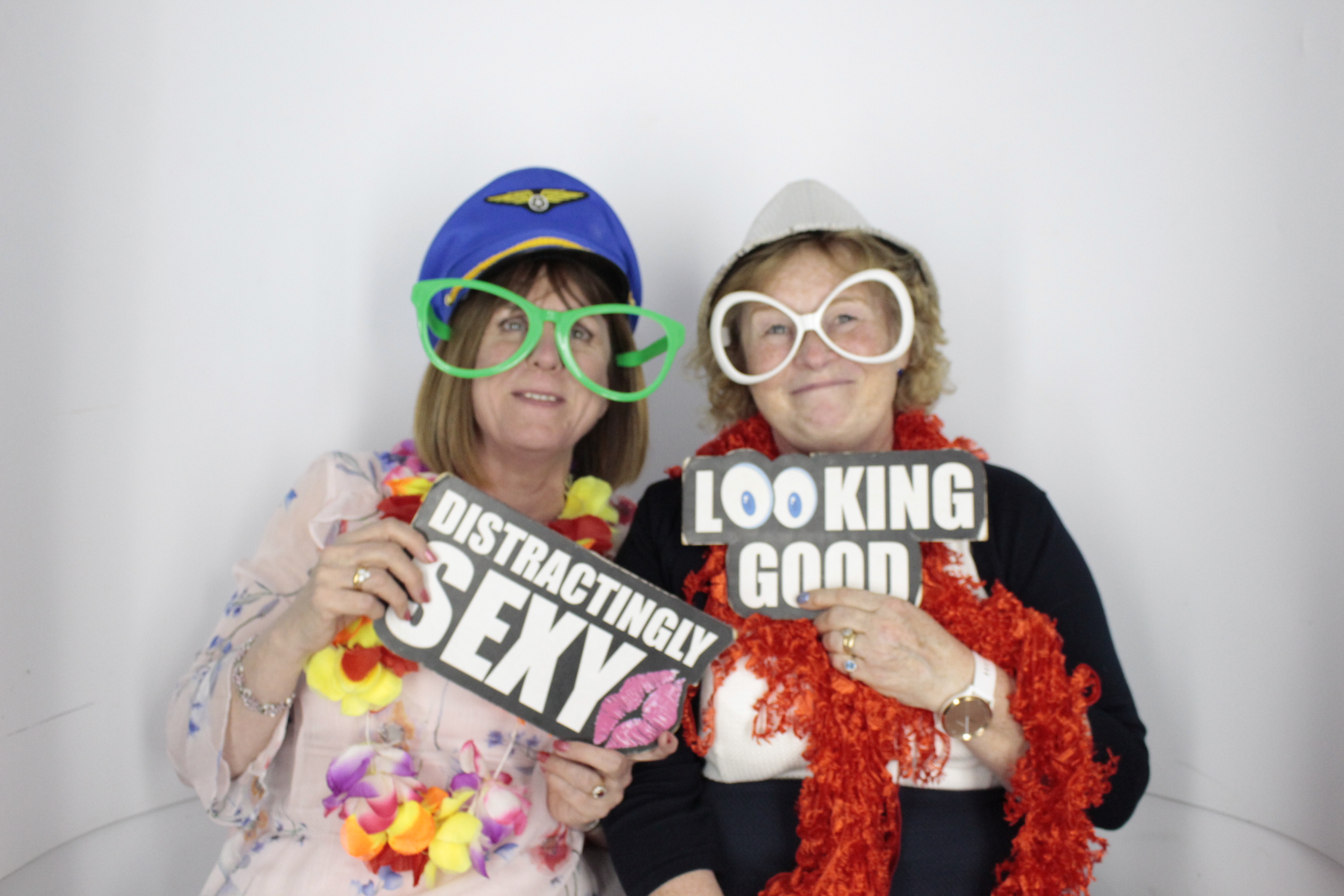 Andy & Leah's Wedding | View more photos from the event at gallery.myphotoboothexperience.co.uk/u/MyPhotoBoothExperienceLtd/Andy-Leahs-Wedding